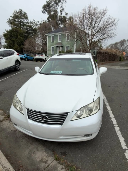 2007 Lexus ES 5th Gen - Image 2 of 5