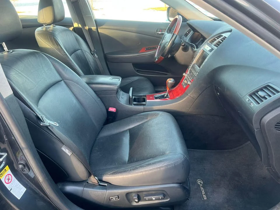 2007 Lexus ES 5th Gen - Image 9 of 12