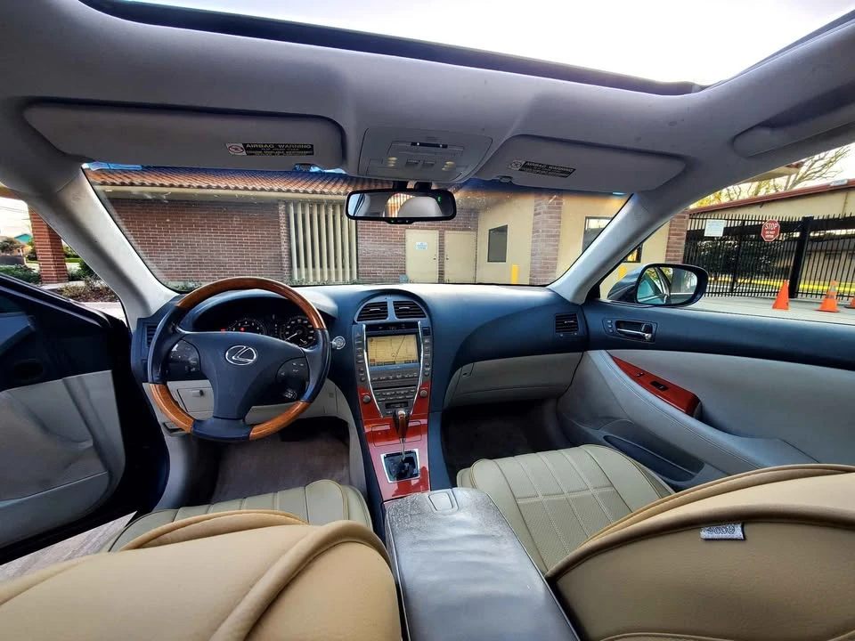 2007 Lexus ES 5th Gen - Image 17 of 20
