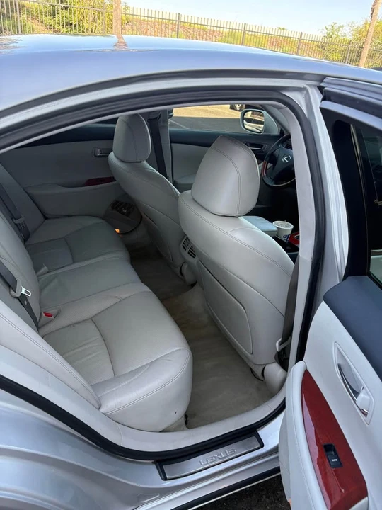 2007 Lexus ES 4th Gen - Image 5 of 8