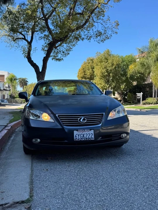 2007 Lexus ES 5th Gen - Image 2 of 20