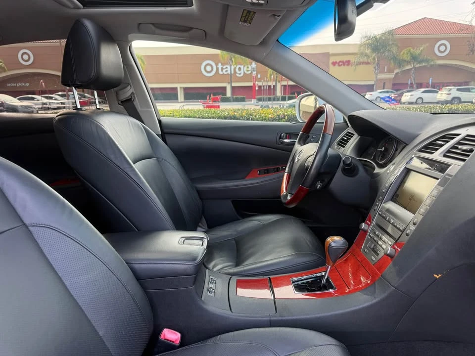 2007 Lexus ES 5th Gen - Image 3 of 12