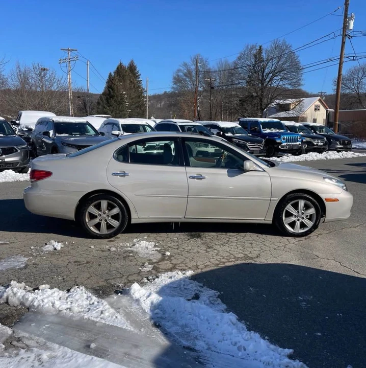 2007 Lexus ES 5th Gen - Image 6 of 11