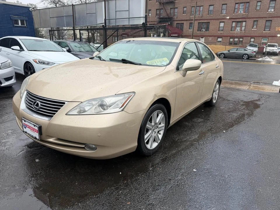 2007 Lexus ES 5th Gen - Image 2 of 8