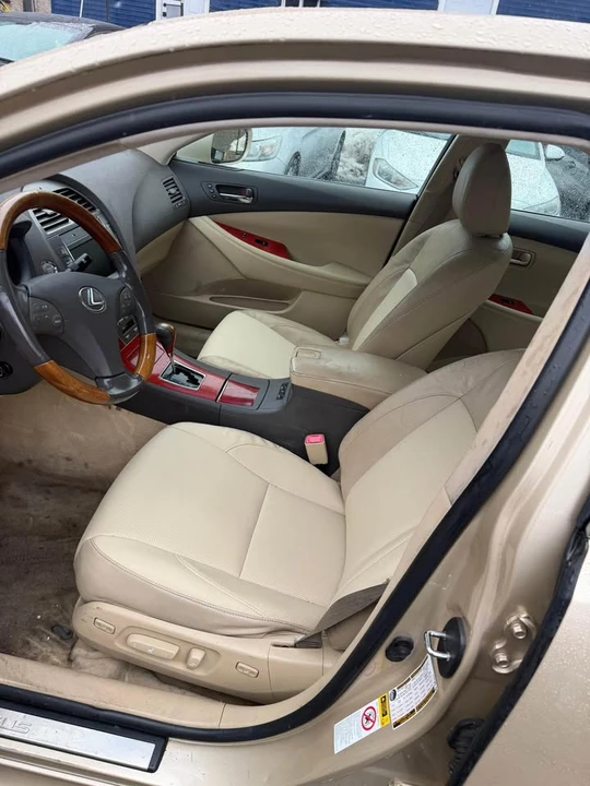 2007 Lexus ES 5th Gen - Image 5 of 8