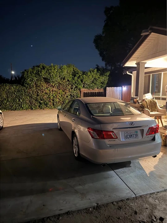 2007 Lexus ES 5th Gen - Image 2 of 6