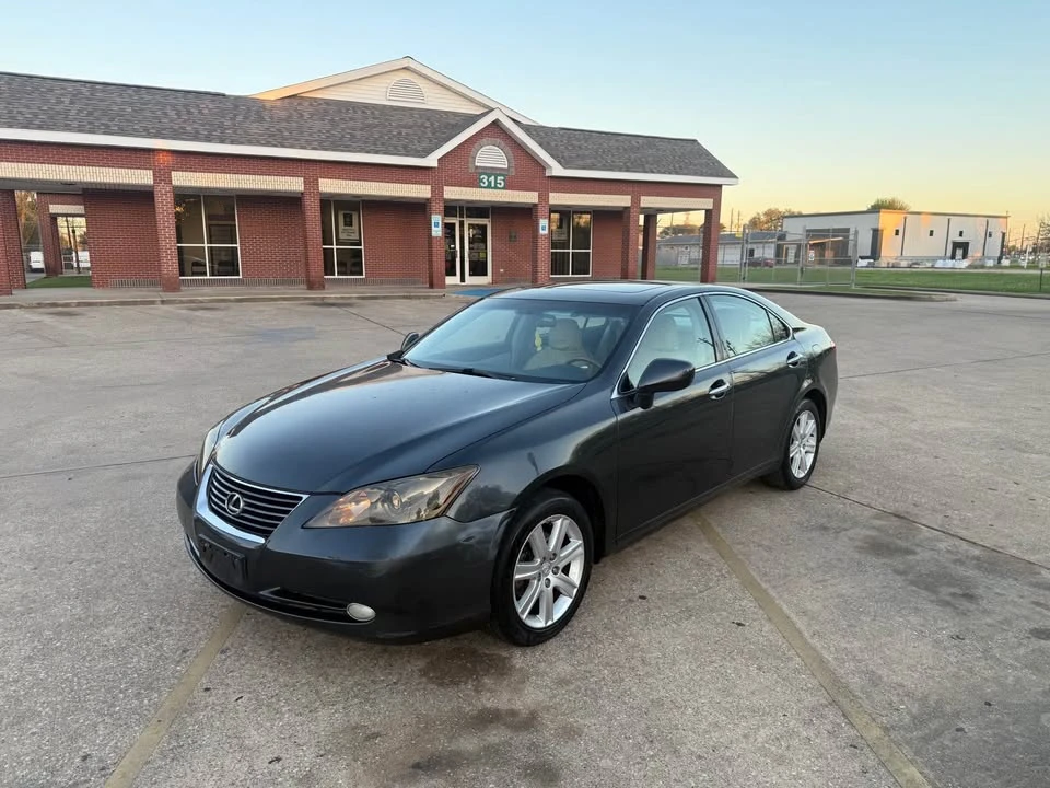 2007 Lexus ES 5th Gen - Image 2 of 8