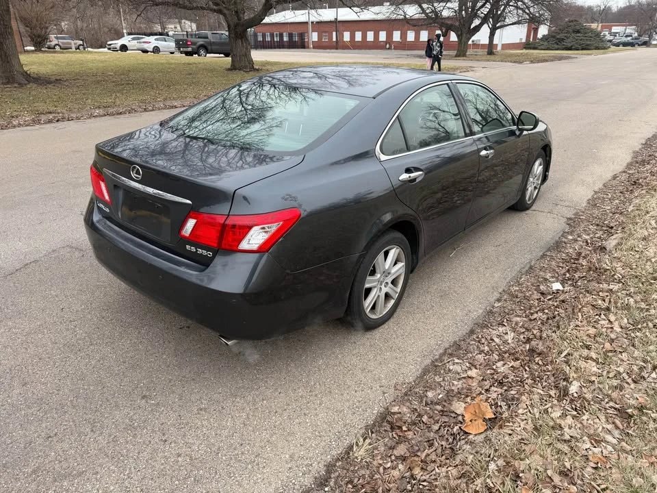 2007 Lexus ES 5th Gen - Image 4 of 8