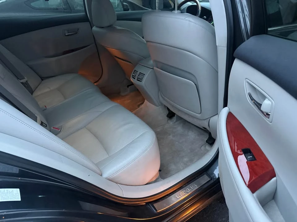 2007 Lexus ES 5th Gen - Image 11 of 19