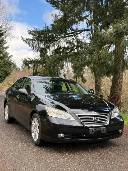 2007 Lexus ES 5th Gen - Image 2 of 20