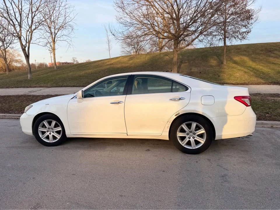 2007 Lexus ES 5th Gen - Image 4 of 11