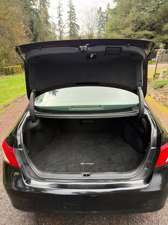 2007 Lexus ES 5th Gen - Image 10 of 20
