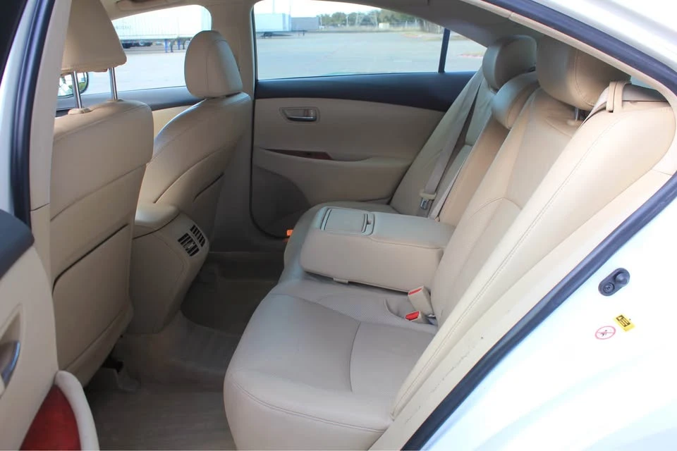 2007 Lexus ES 5th Gen - Image 10 of 11