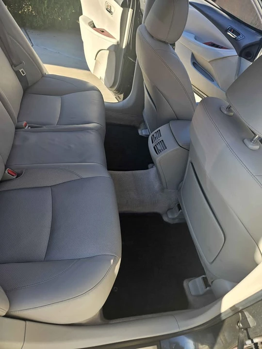 2007 Lexus ES 5th Gen - Image 8 of 12