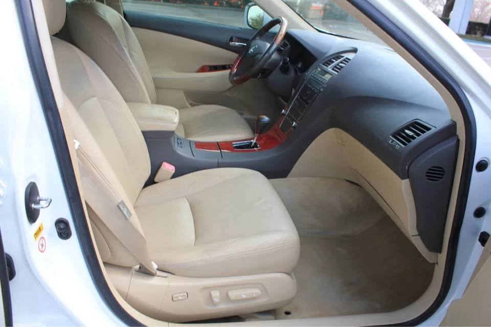 2007 Lexus ES 5th Gen - Image 8 of 11