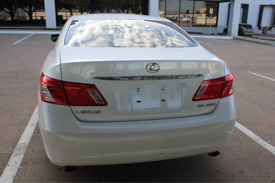 2007 Lexus ES 5th Gen - Image 5 of 11