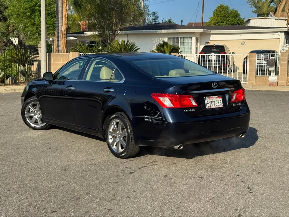 2007 Lexus ES 5th Gen - Image 5 of 14