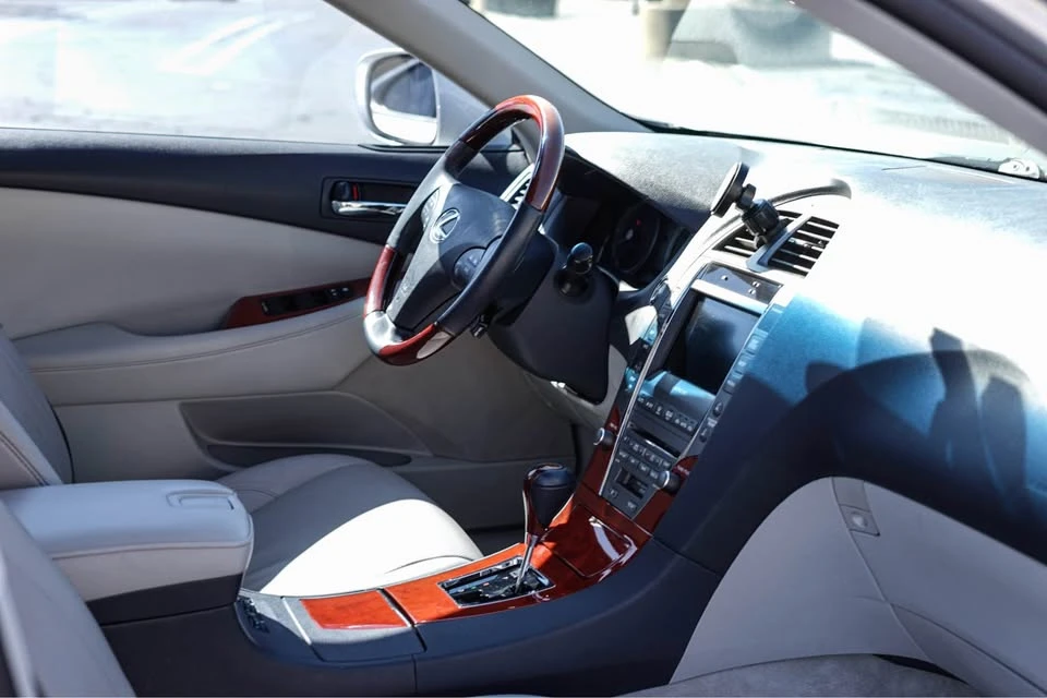 2007 Lexus ES 5th Gen - Image 7 of 10