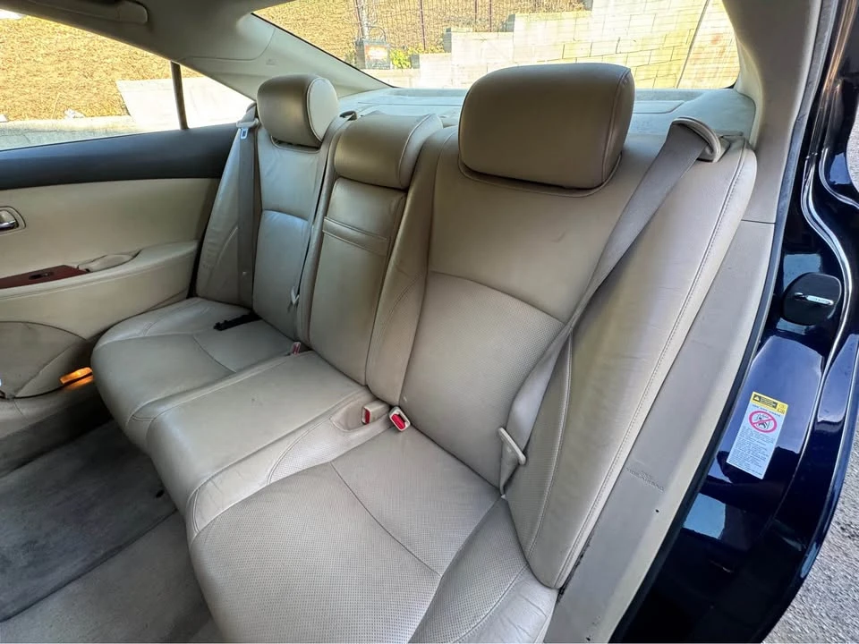 2007 Lexus ES 5th Gen - Image 12 of 14