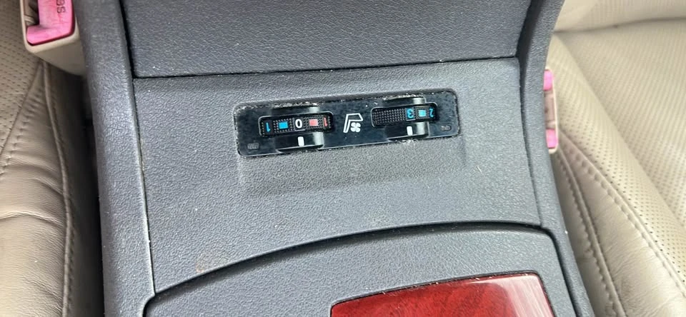 2007 Lexus ES 5th Gen - Image 10 of 11