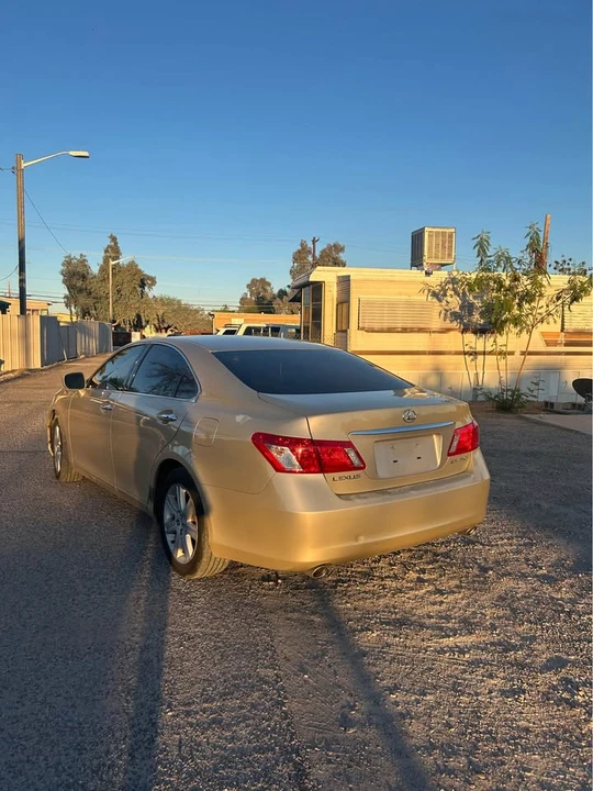 2007 Lexus ES 5th Gen - Image 4 of 9