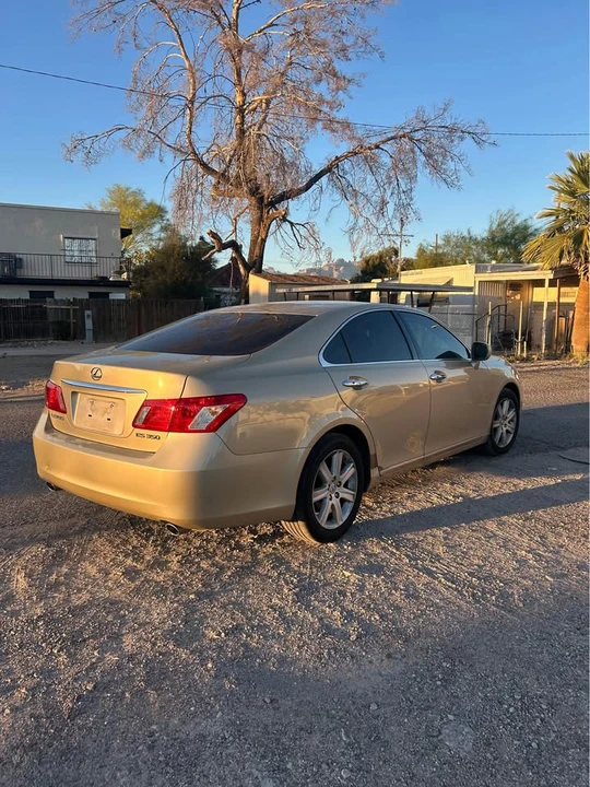 2007 Lexus ES 5th Gen - Image 3 of 9