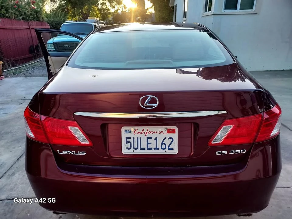 2007 Lexus ES 5th Gen - Image 4 of 11