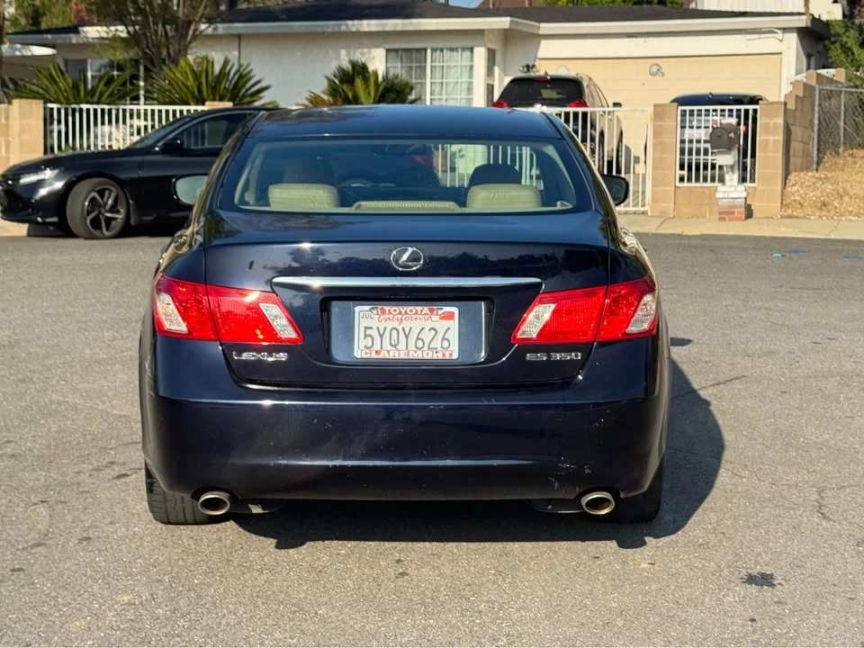 2007 Lexus ES 5th Gen - Image 4 of 14