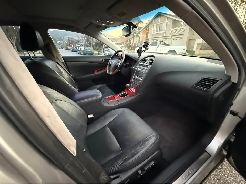2007 Lexus ES 5th Gen - Image 7 of 11