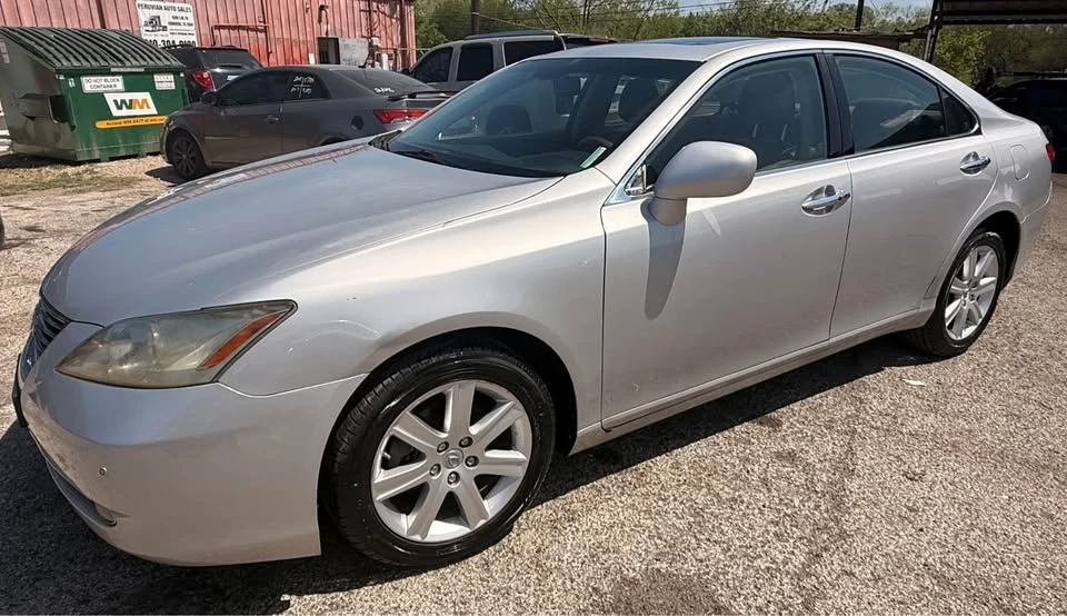2007 Lexus ES 5th Gen - Image 5 of 14