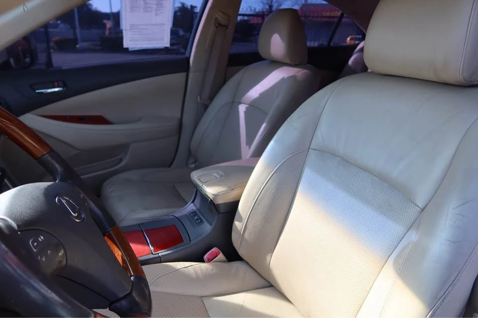 2007 Lexus ES 5th Gen - Image 7 of 13