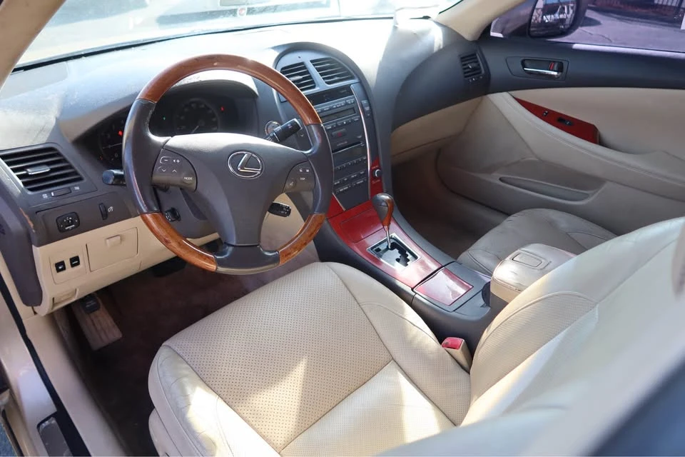 2007 Lexus ES 5th Gen - Image 5 of 13
