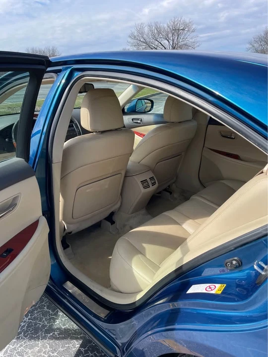 2007 Lexus ES 5th Gen - Image 7 of 11