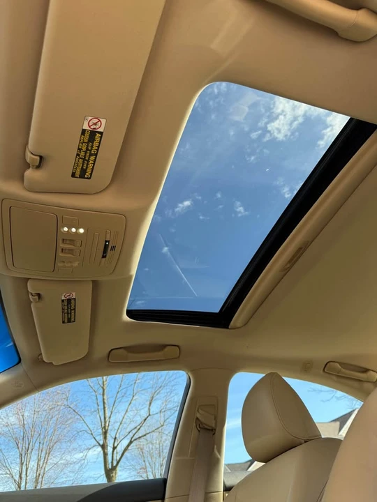 2007 Lexus ES 5th Gen - Image 10 of 12
