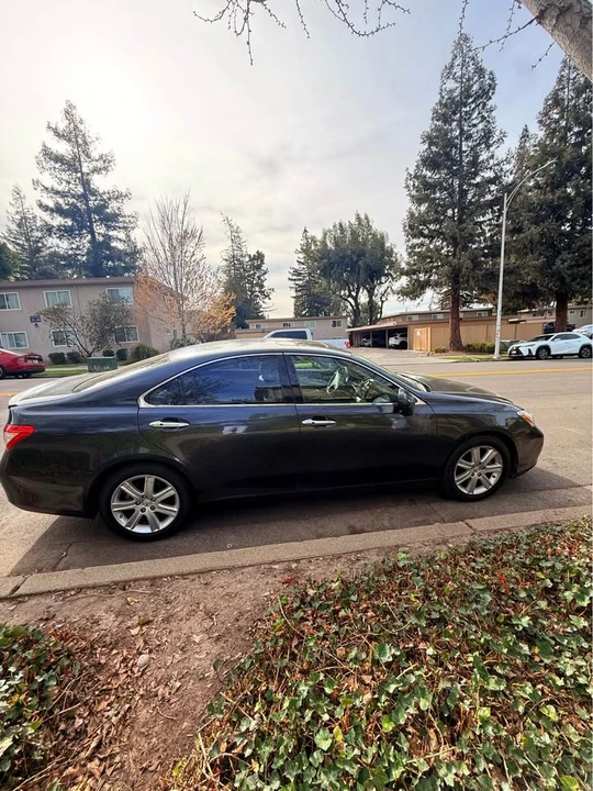 2007 Lexus ES 5th Gen - Image 3 of 8
