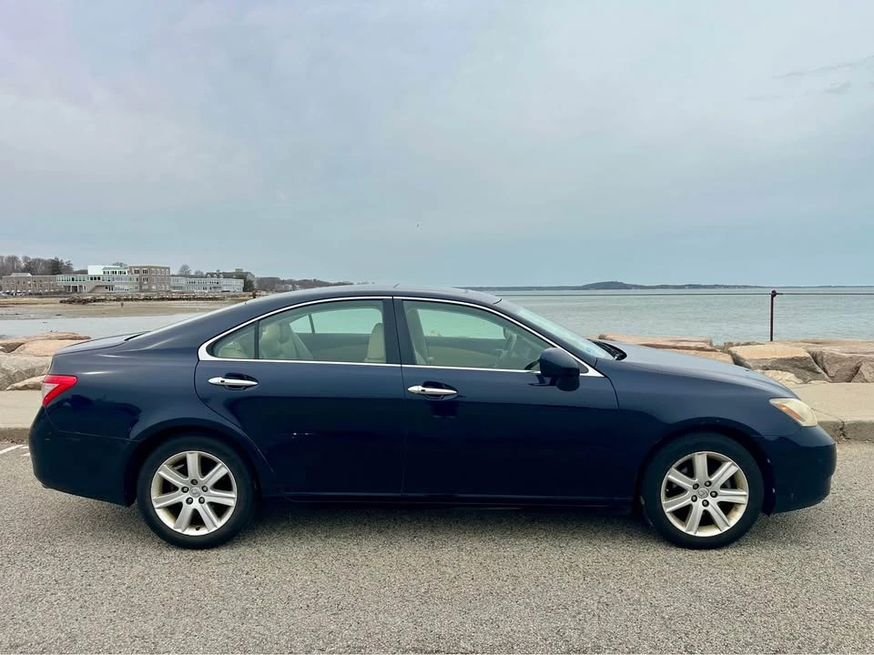 2007 Lexus ES 5th Gen - Image 4 of 5