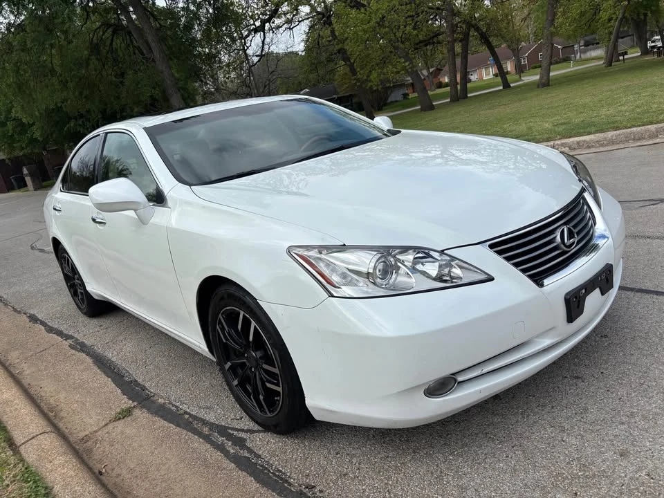 2007 Lexus ES 5th Gen - Image 3 of 12