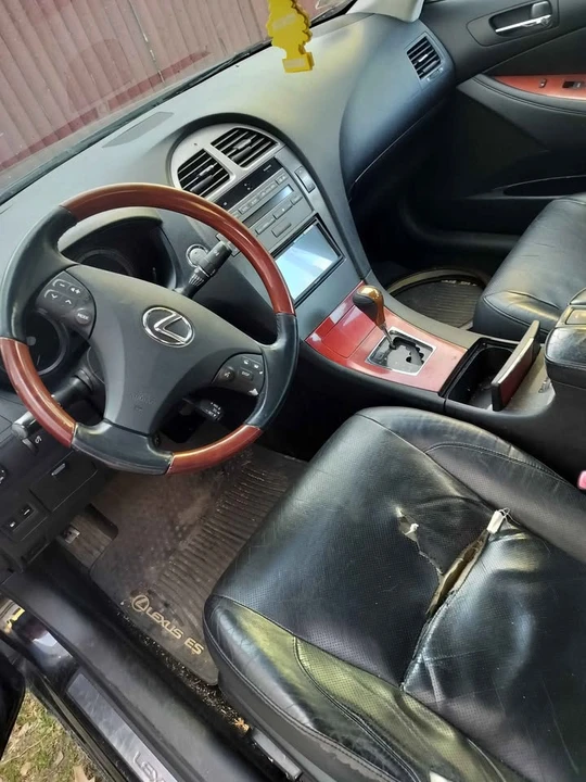 2007 Lexus ES 5th Gen - Image 6 of 10
