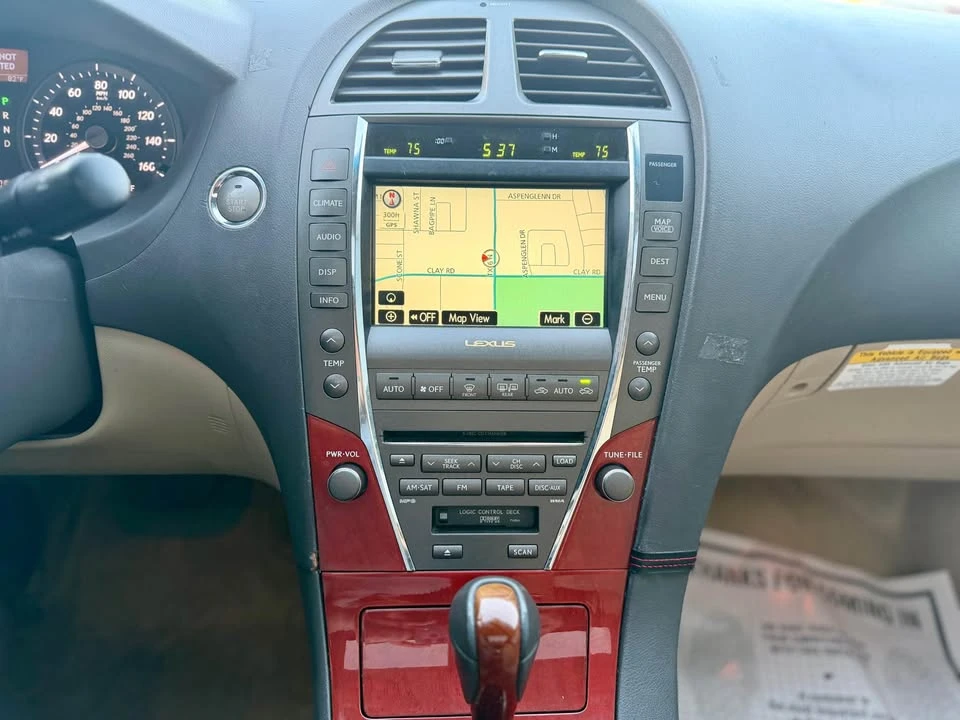 2007 Lexus ES 5th Gen - Image 11 of 19