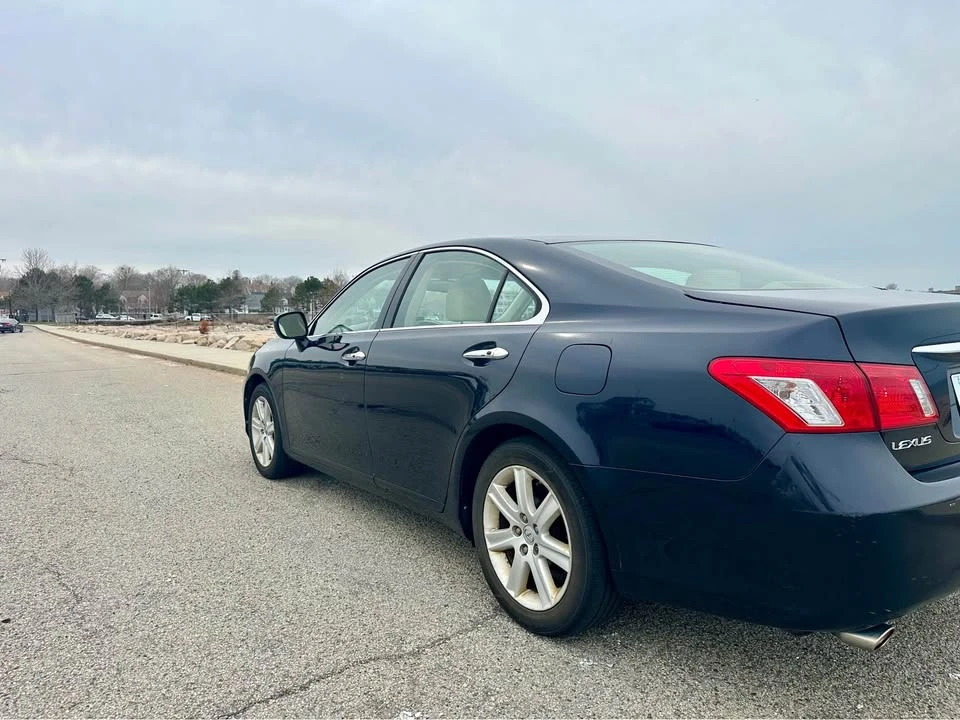 2007 Lexus ES 5th Gen - Image 3 of 5