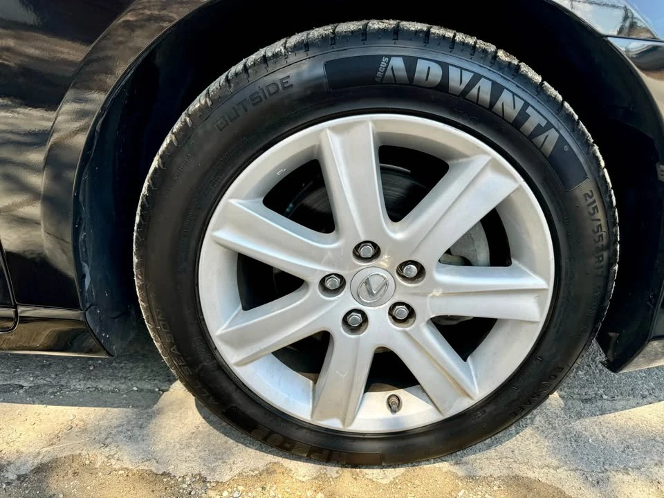 2007 Lexus ES 5th Gen - Image 13 of 19