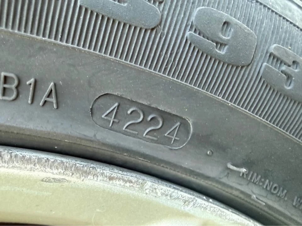2007 Lexus ES 5th Gen - Image 14 of 17