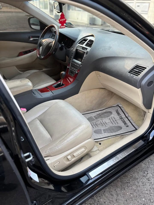 2007 Lexus ES 5th Gen - Image 8 of 10
