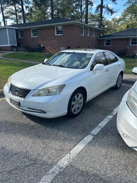 2007 Lexus ES 5th Gen - Image 3 of 11