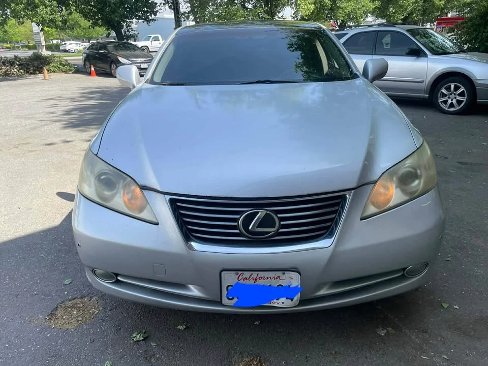 2007 Lexus ES 5th Gen - Image 4 of 8