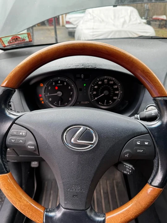 2007 Lexus ES 5th Gen - Image 16 of 20