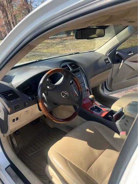 2007 Lexus ES 5th Gen - Image 6 of 10