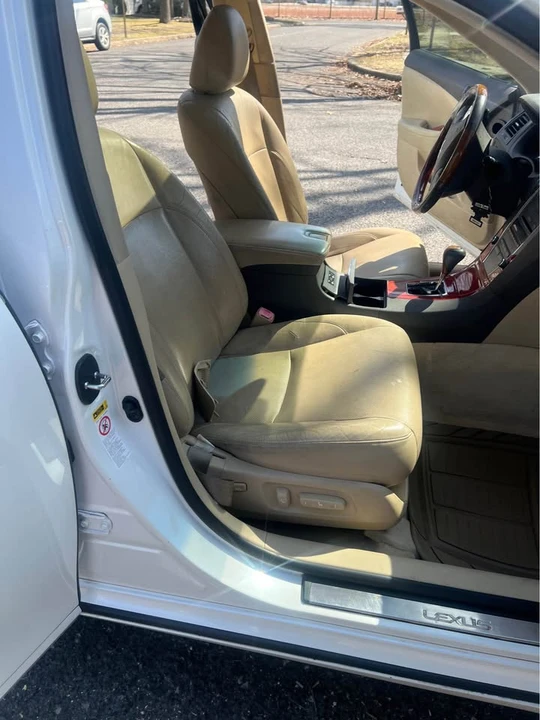 2007 Lexus ES 5th Gen - Image 8 of 10