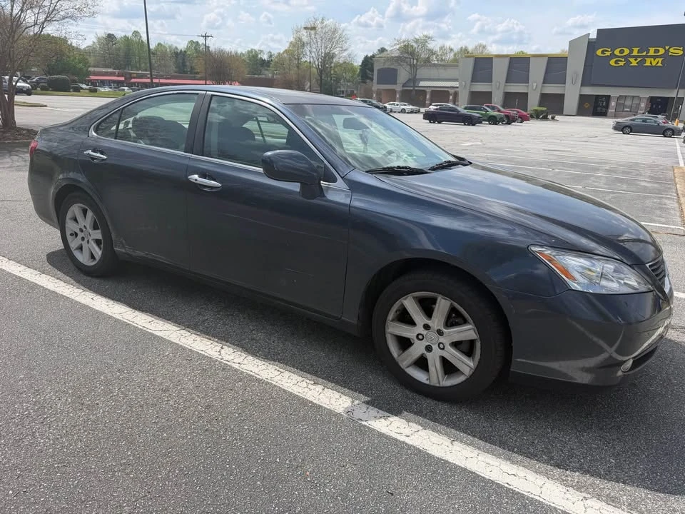 2007 Lexus ES 5th Gen - Image 2 of 4