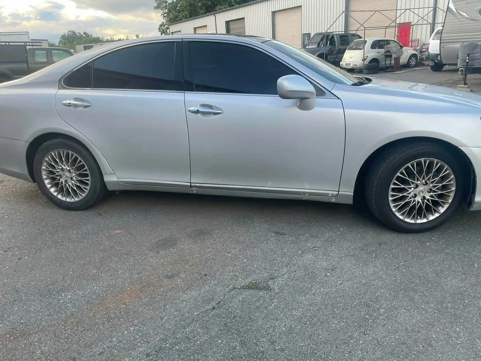 2007 Lexus ES 5th Gen - Image 2 of 8
